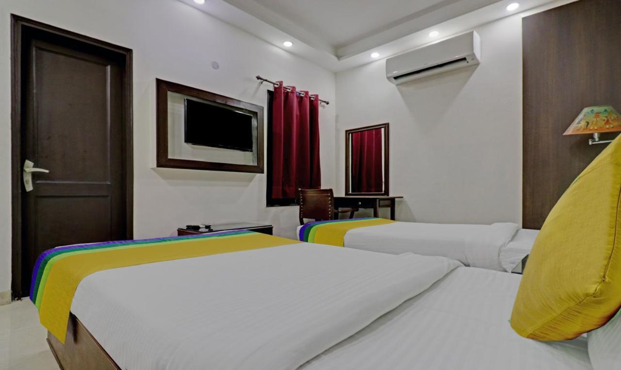 Itsy Hotels Hamlets Stay Noida Luaran gambar